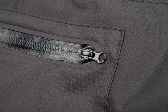 Spodniobuty Mikado Basic UMS08
